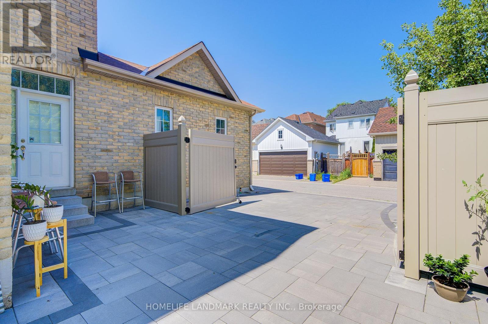 Photo 48 of 14 West Normandy Drive, Markham ON