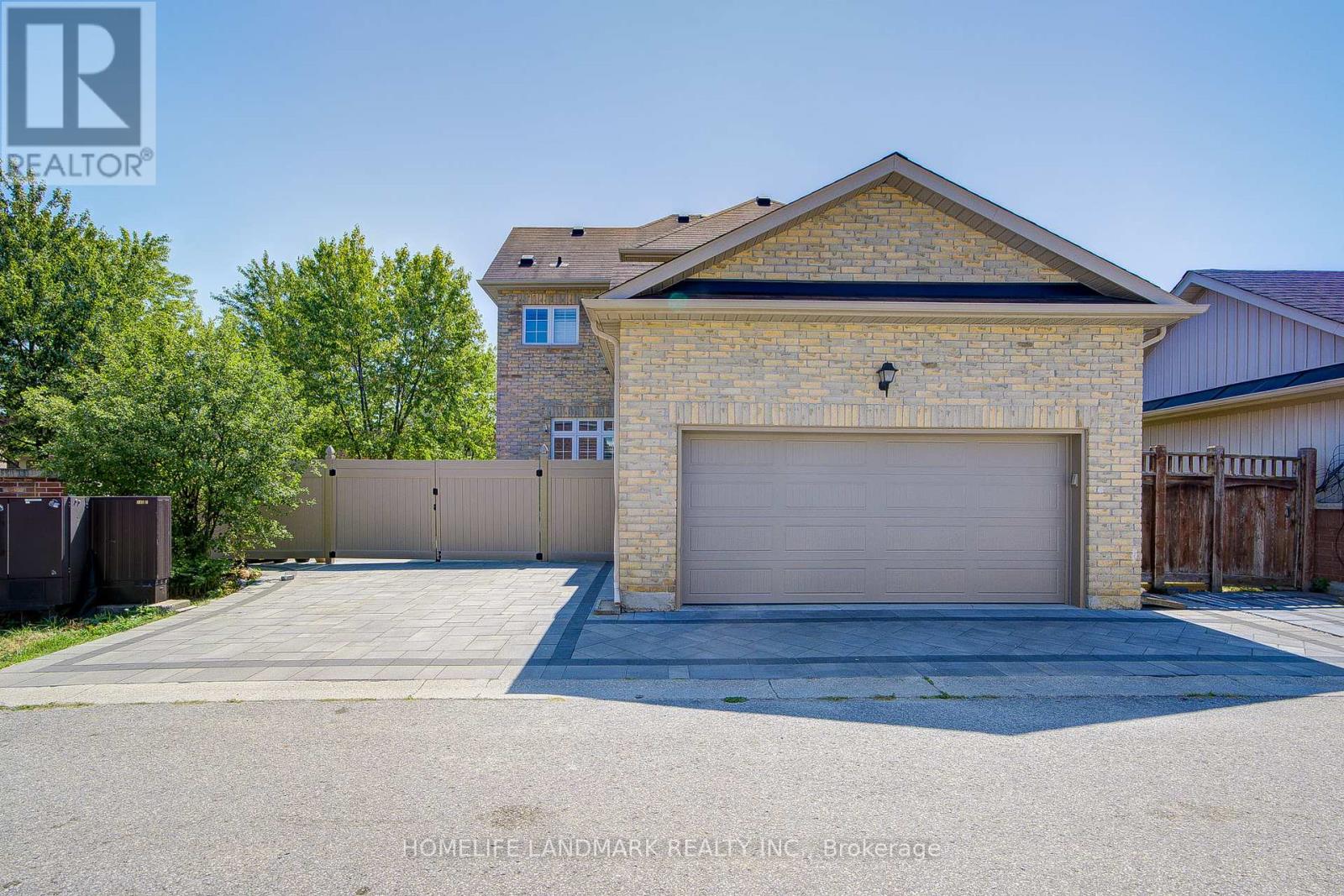 Photo 50 of 14 West Normandy Drive, Markham ON