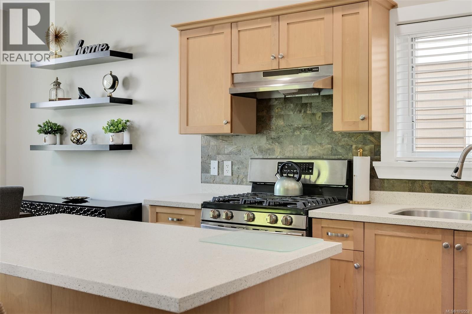 105 6800 Grant Road West, Sooke