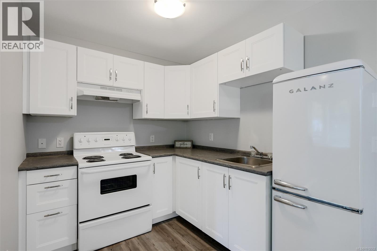 105 6800 Grant Road West, Sooke