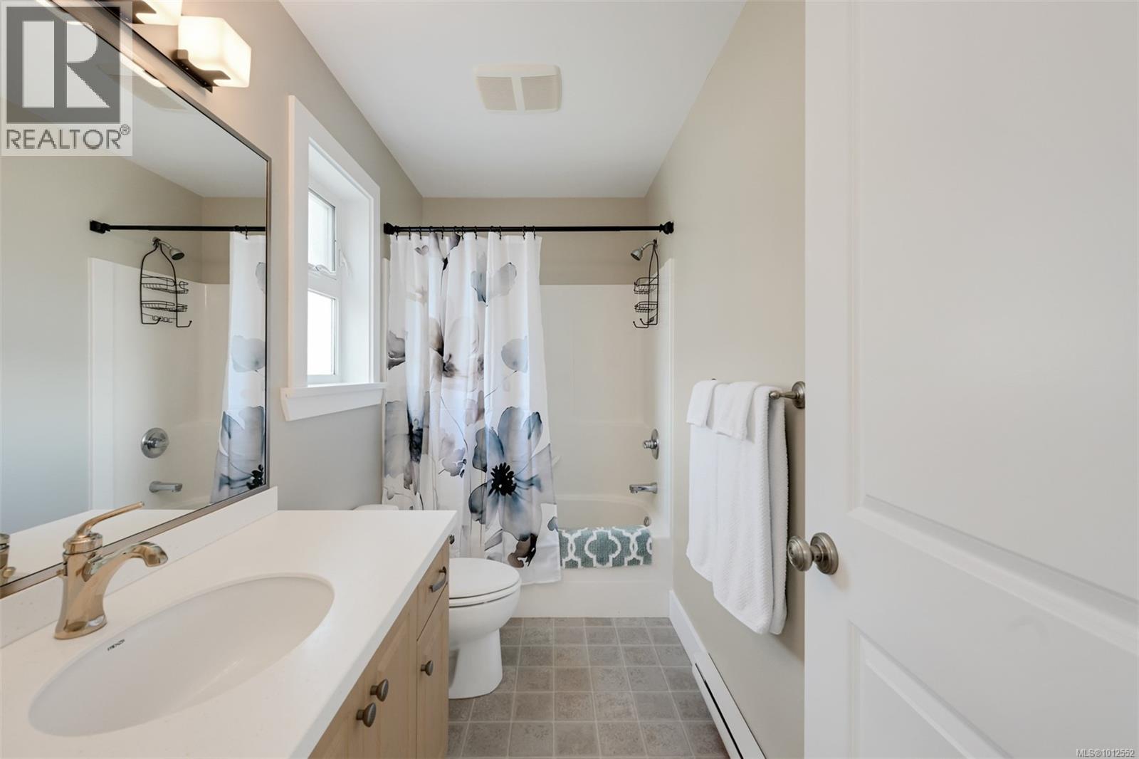105 6800 Grant Road West, Sooke