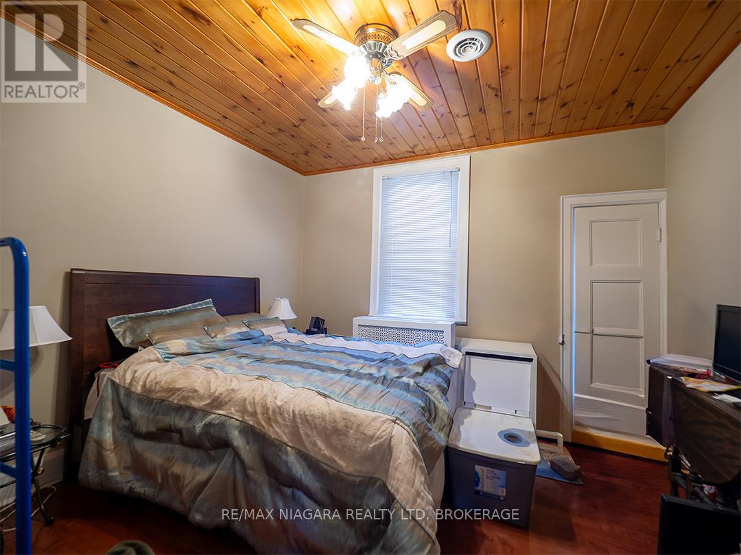 Photo 13 of 89 Tennessee Avenue, Port Colborne ON