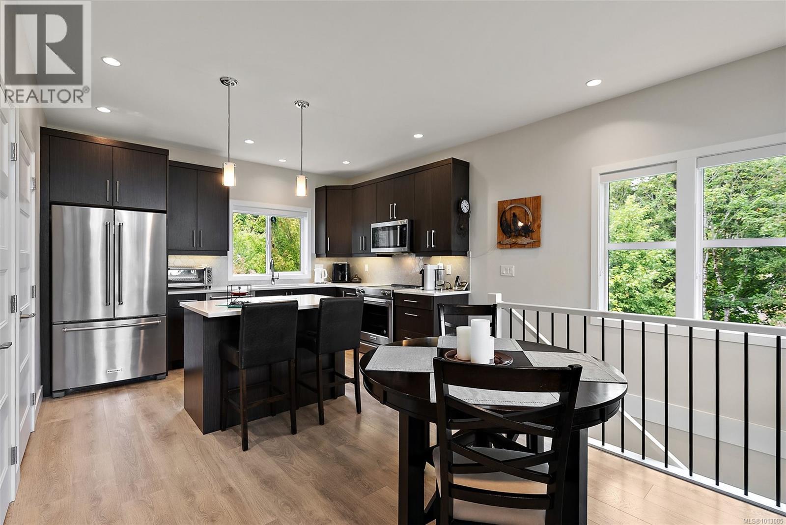 Photo 4 of 2202 Echo Valley Rise, Langford BC