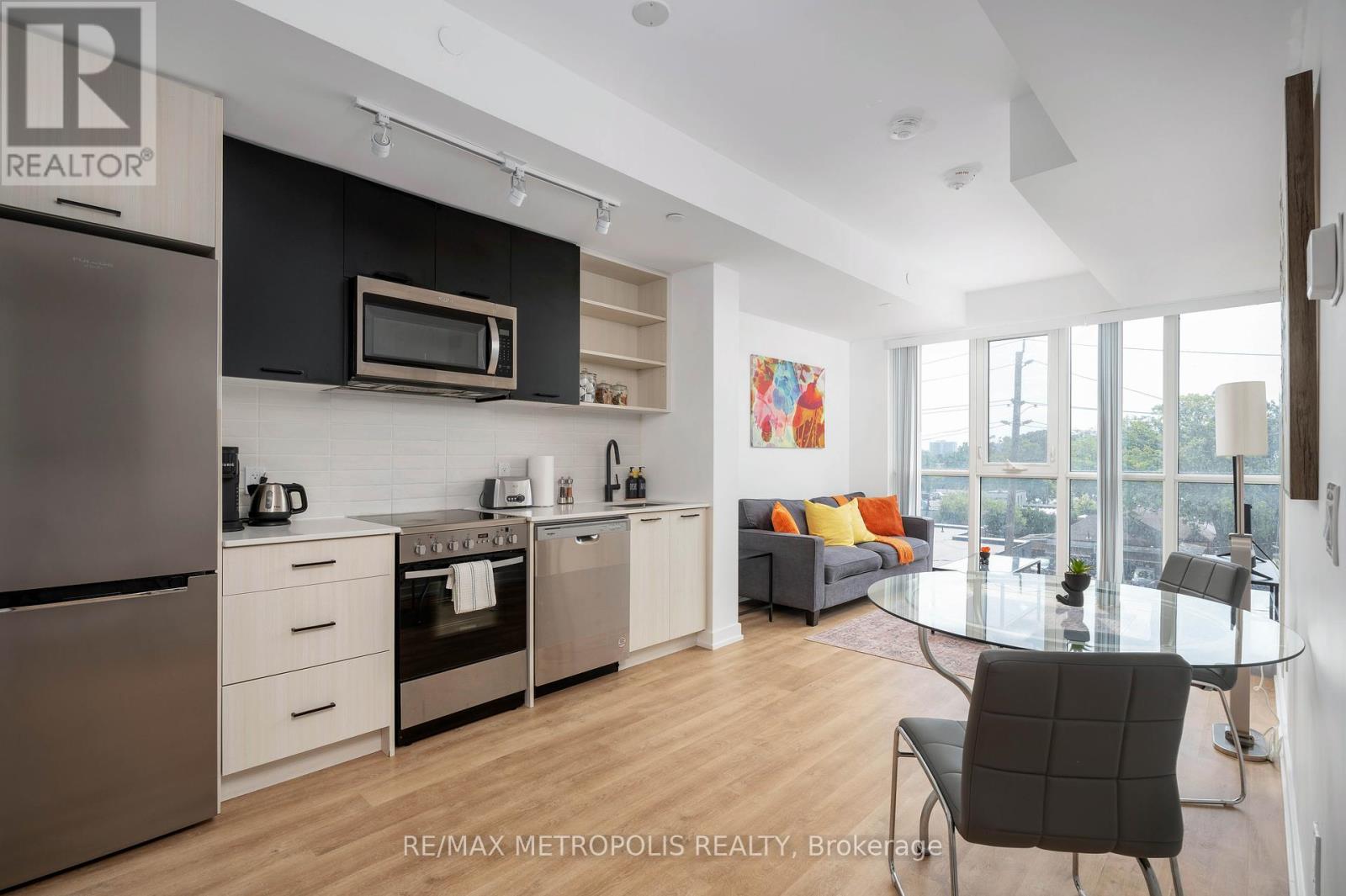 Photo 1 of 407 2300 St Clair Avenue W, Toronto ON