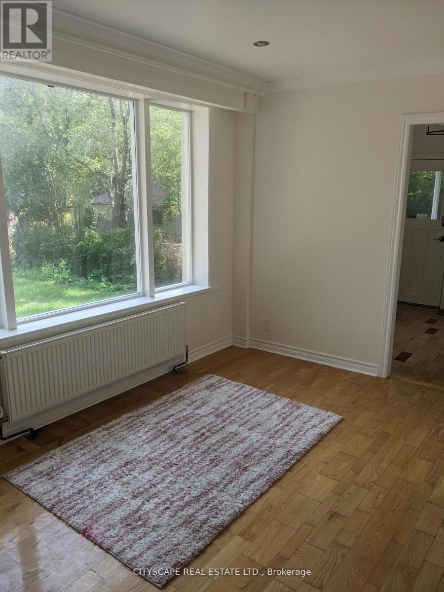Photo 3 of Main 1345 St James Avenue, Mississauga ON