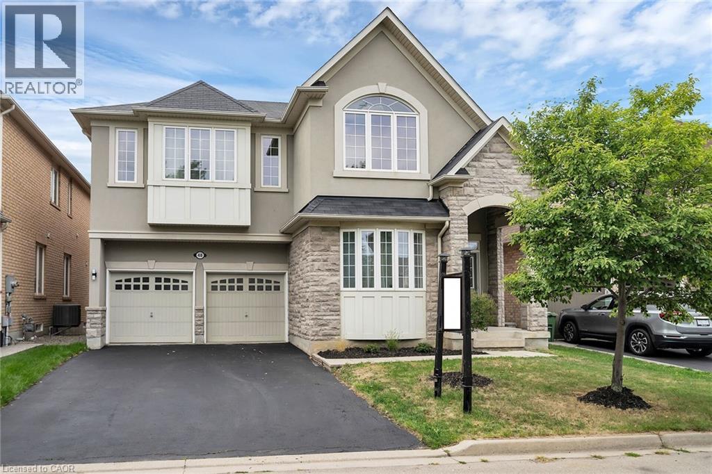 Photo 1 of 48 Montreal Circle, Hamilton ON
