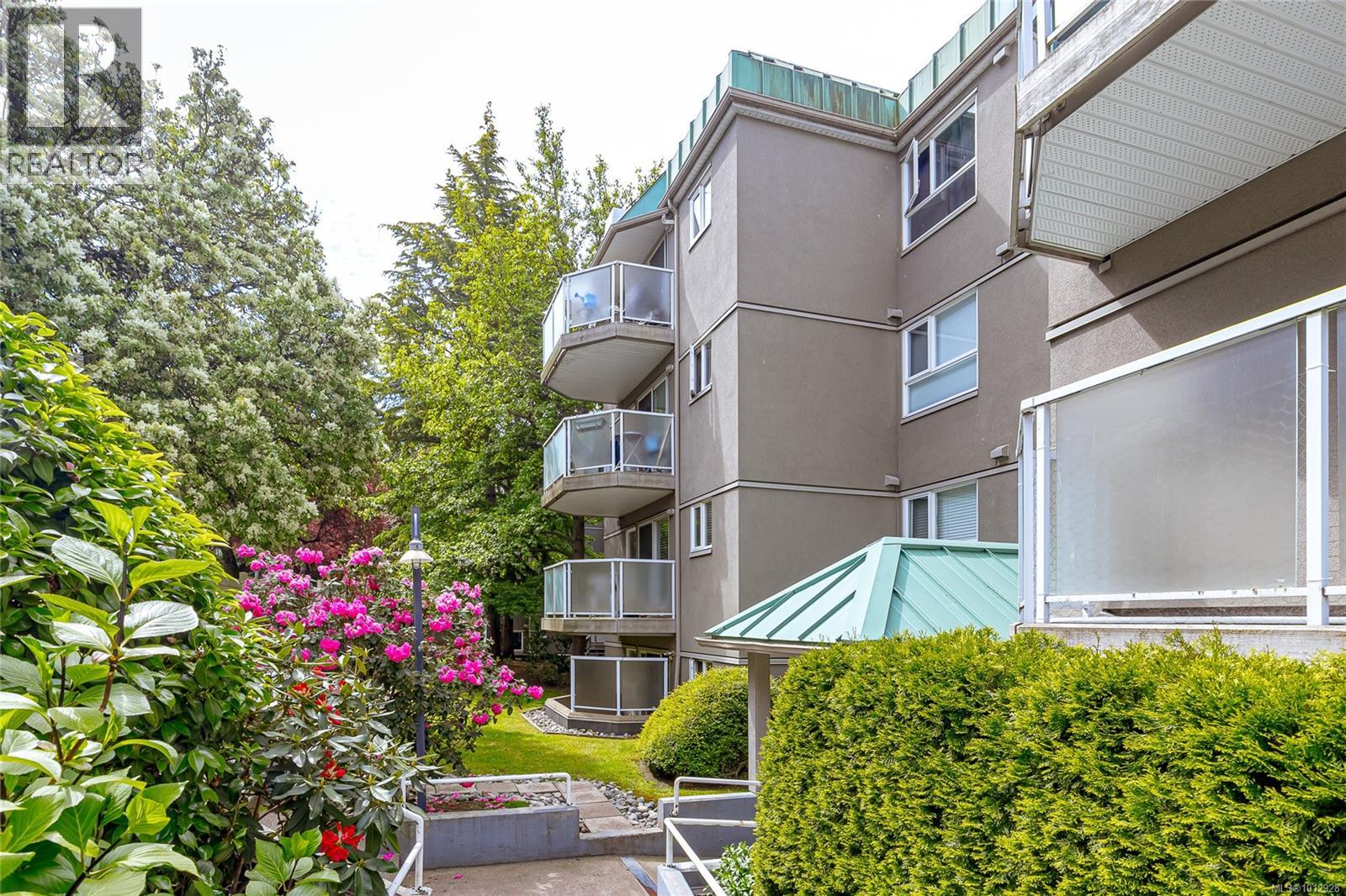 Photo 1 of 114 2520 Wark St, Victoria BC