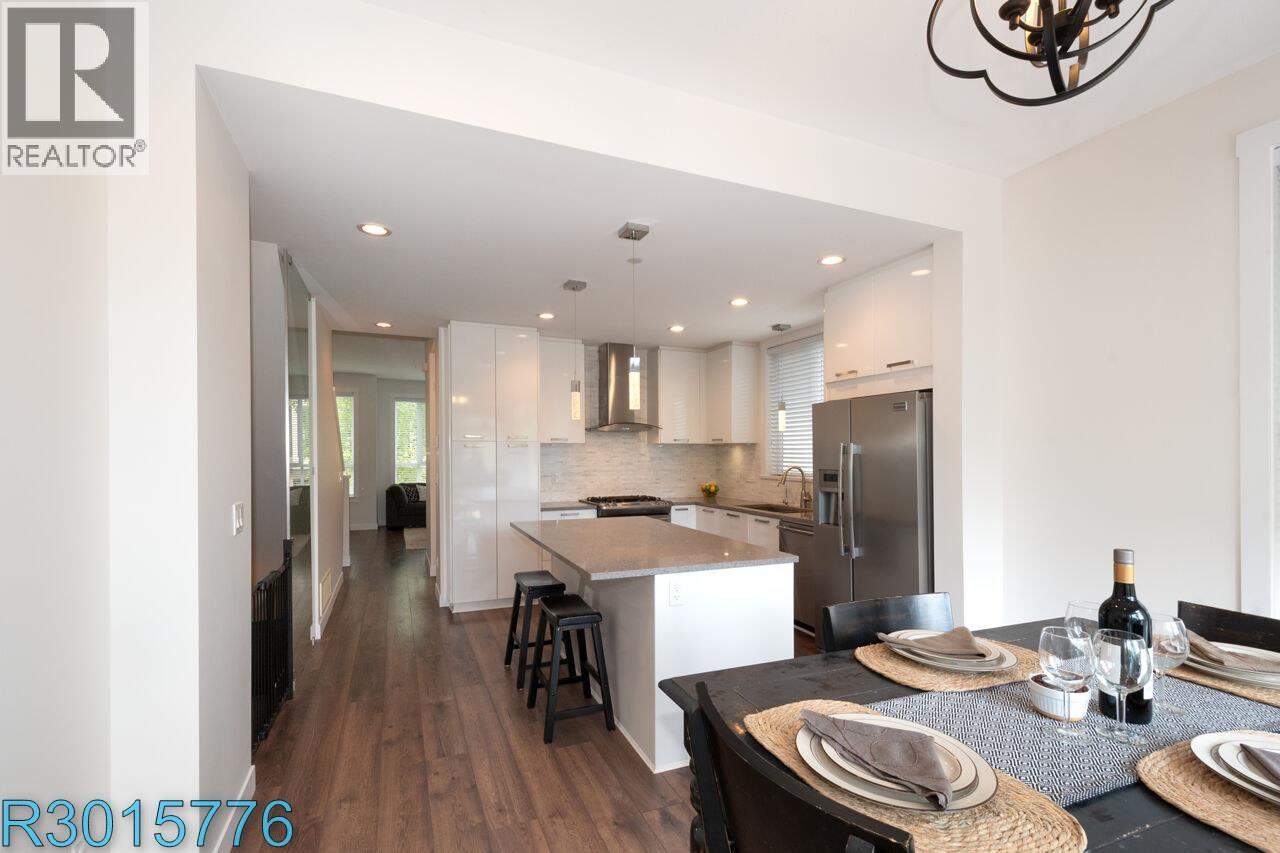 Photo 7 of 7 100 Wood Street, New Westminster BC