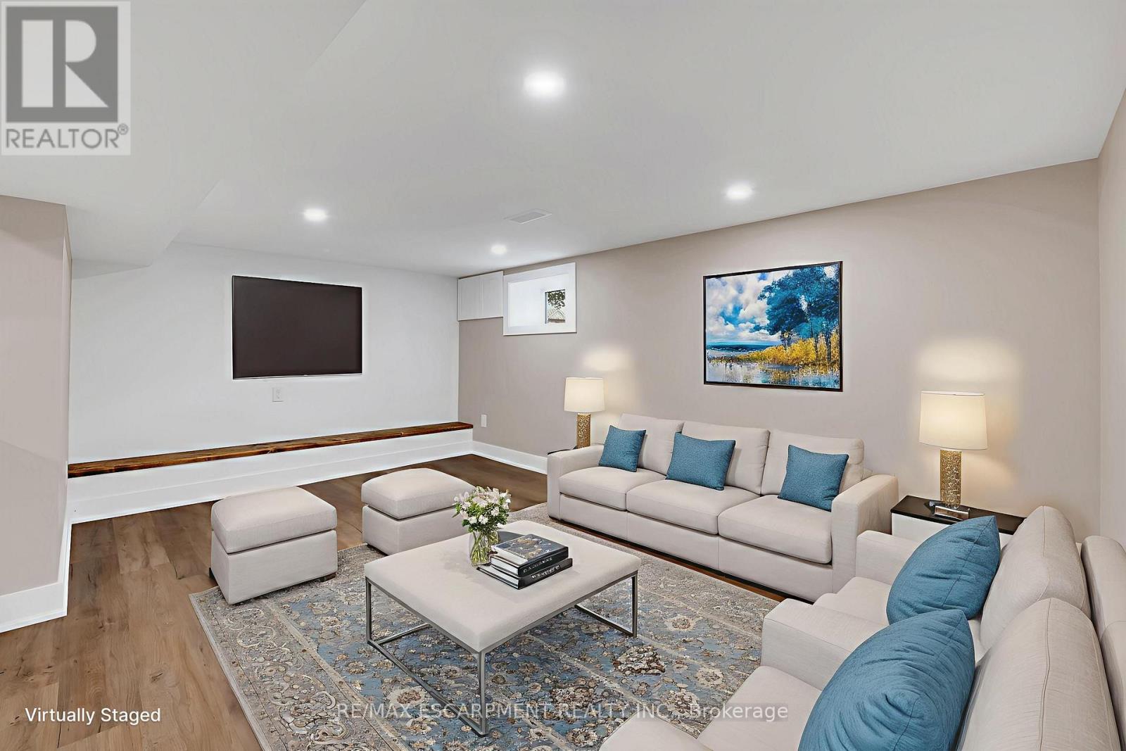 Photo 36 of 126 Auburn Avenue, Hamilton ON