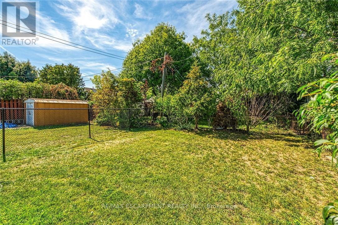 Photo 45 of 126 Auburn Avenue, Hamilton ON