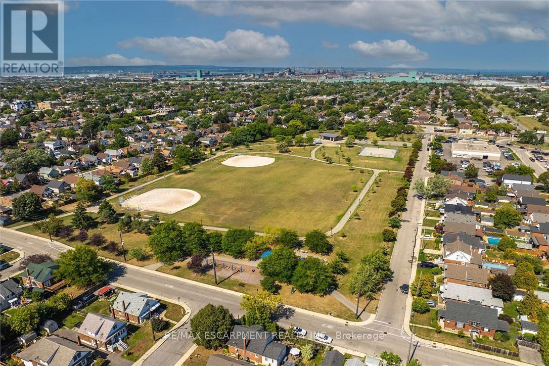 Photo 50 of 126 Auburn Avenue, Hamilton ON