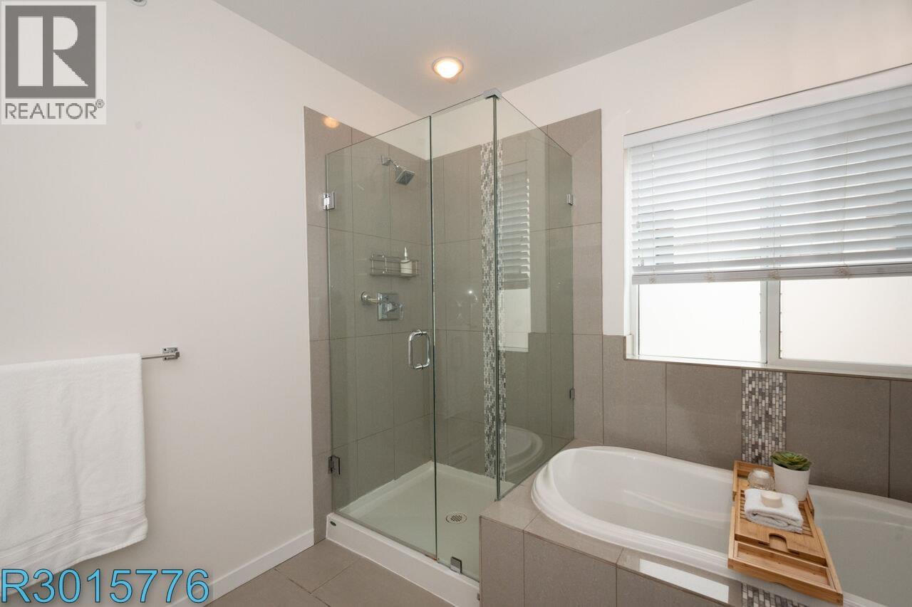 Photo 23 of 7 100 Wood Street, New Westminster BC