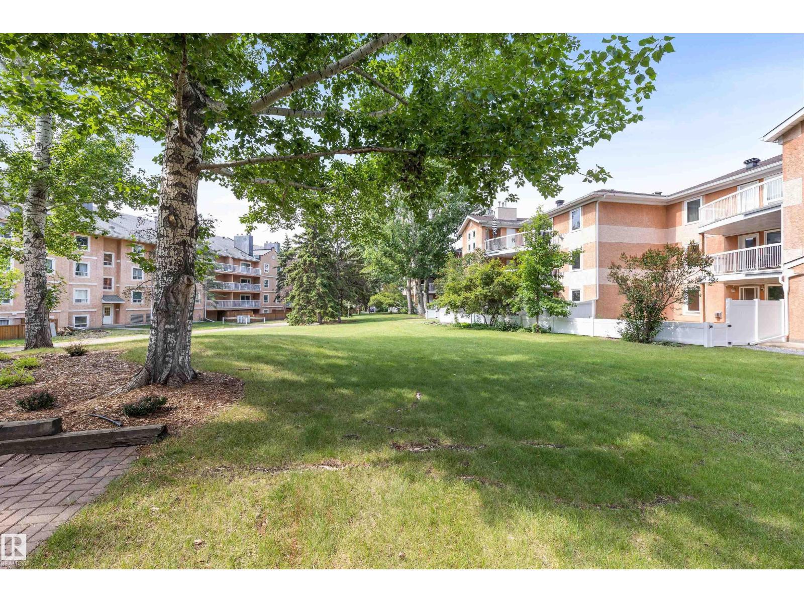 Photo 34 of 304 8811 106 A Av Nw, Edmonton AB