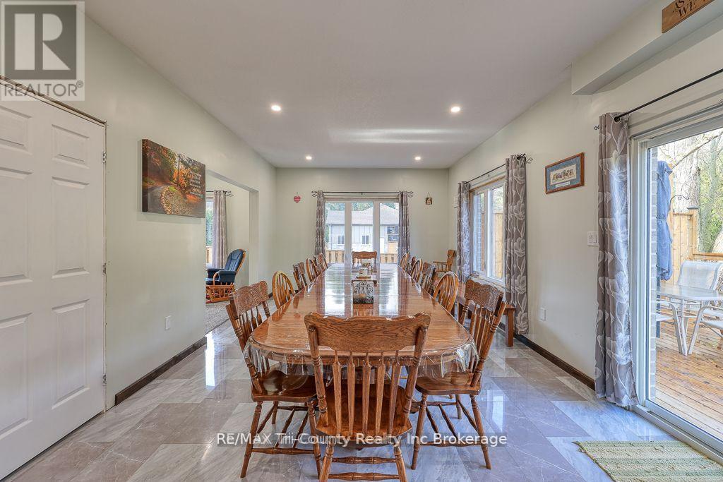 Photo 11 of 287 24 Highway W, Norfolk ON