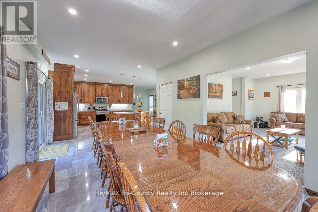 Photo 13 of 287 24 Highway W, Norfolk ON