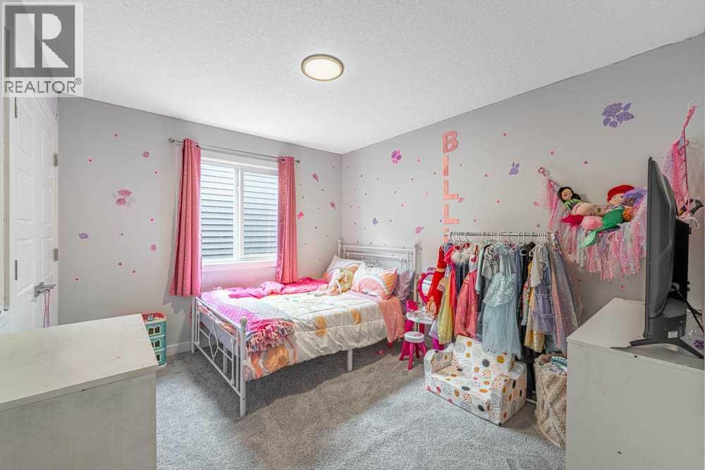 Photo 21 of 178 Creekstone Path Sw, Calgary AB