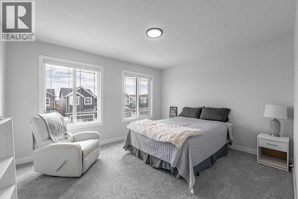 Photo 25 of 178 Creekstone Path Sw, Calgary AB
