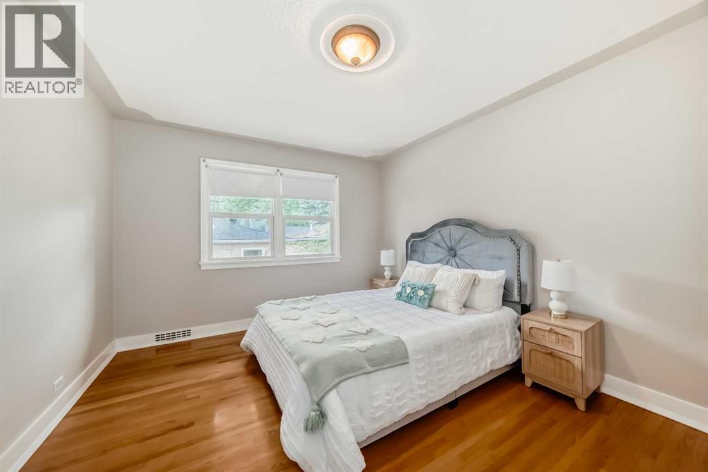 Photo 19 of 3825 Elbow Drive Sw, Calgary AB