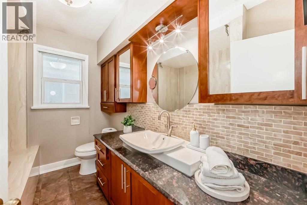 Photo 22 of 3825 Elbow Drive Sw, Calgary AB