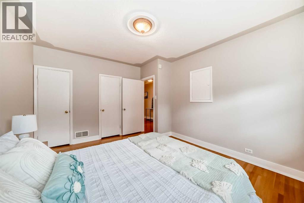 Photo 18 of 3825 Elbow Drive Sw, Calgary AB