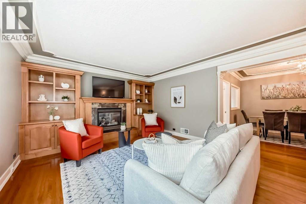 Photo 5 of 3825 Elbow Drive Sw, Calgary AB
