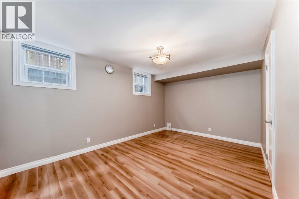 Photo 26 of 3825 Elbow Drive Sw, Calgary AB
