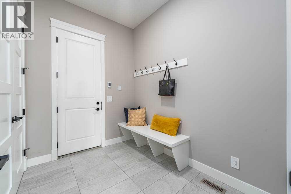 Photo 14 of 1485 Coopers Landing Sw, Airdrie AB