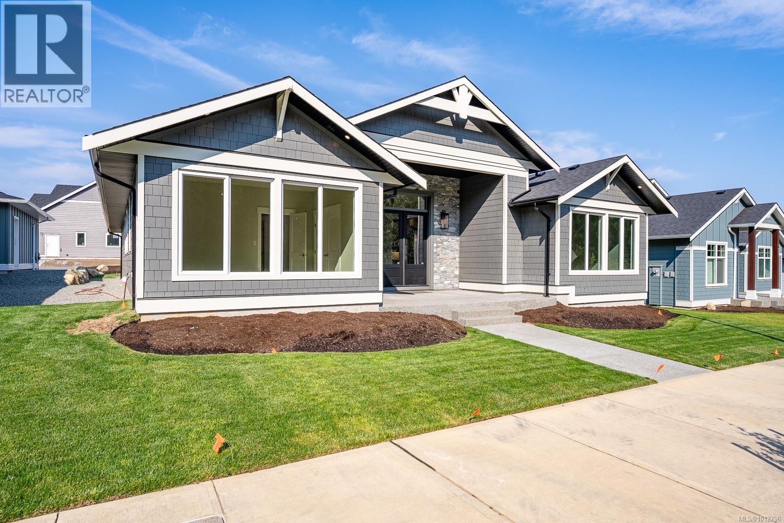 3989 Buckstone Rd, Courtenay