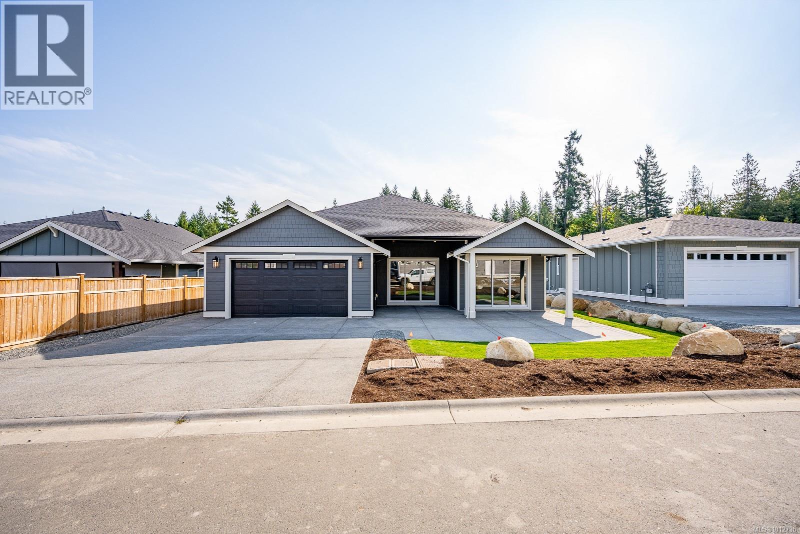 3989 Buckstone Rd, Courtenay
