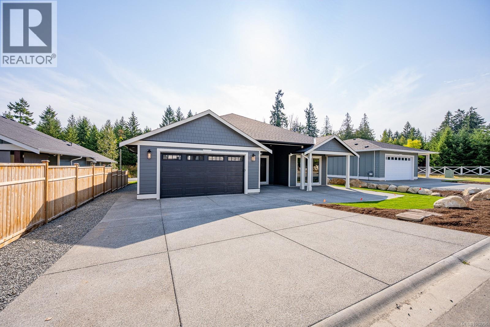 3989 Buckstone Rd, Courtenay