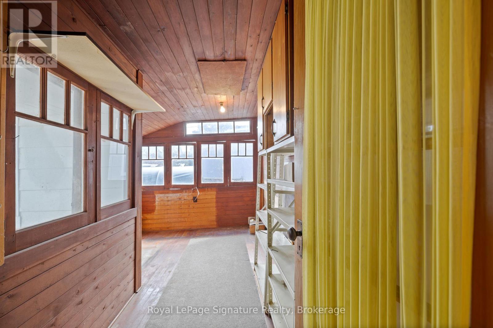 Photo 25 of 125 Fourth Street W, Collingwood ON