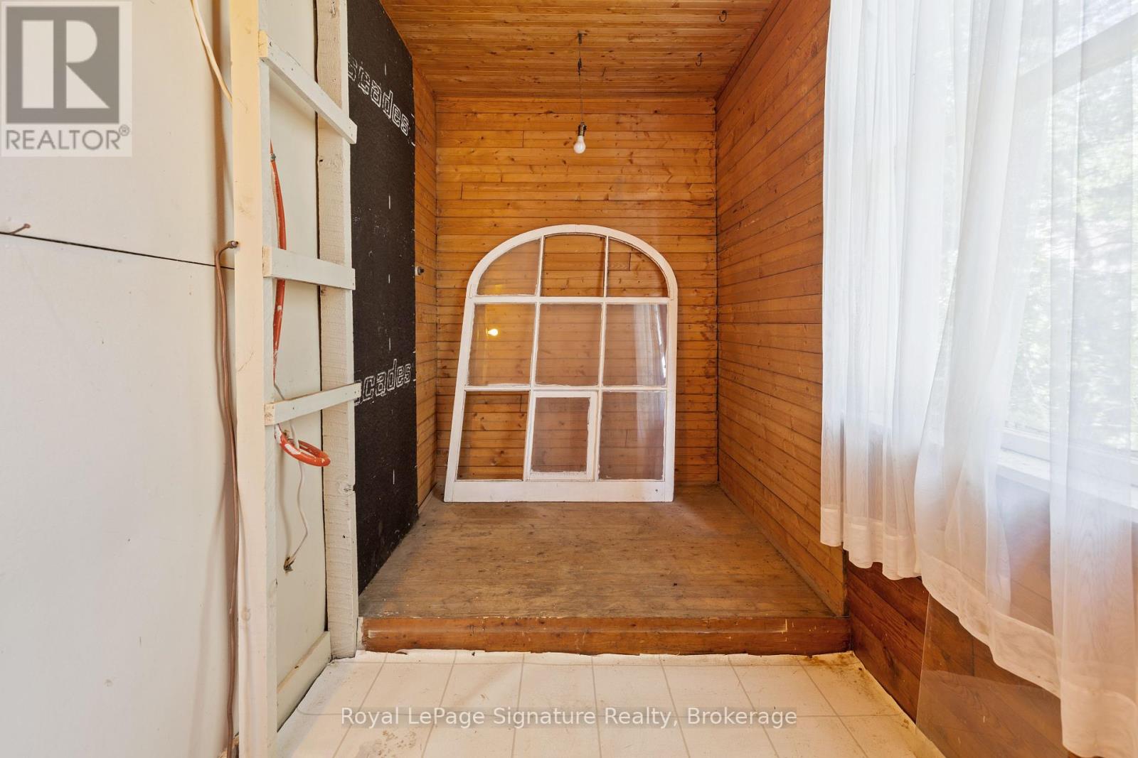 Photo 28 of 125 Fourth Street W, Collingwood ON