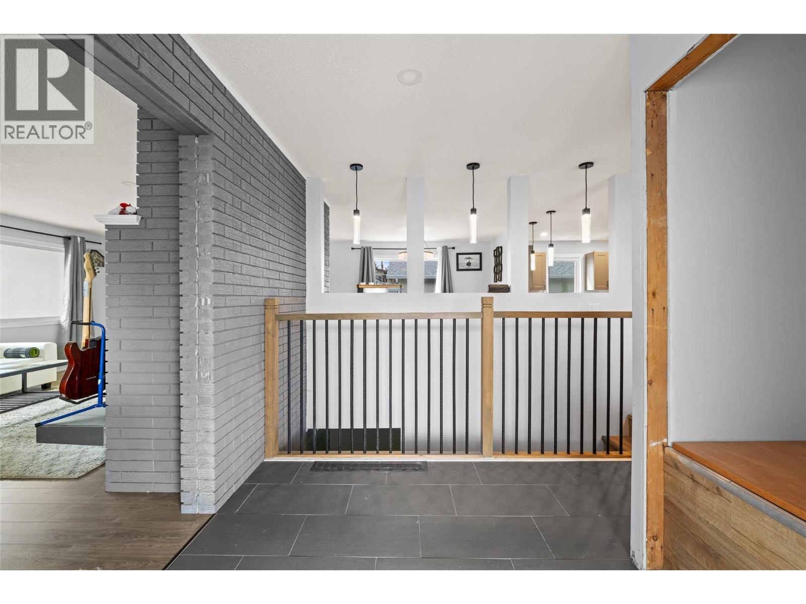  290 Leathead Road, Kelowna