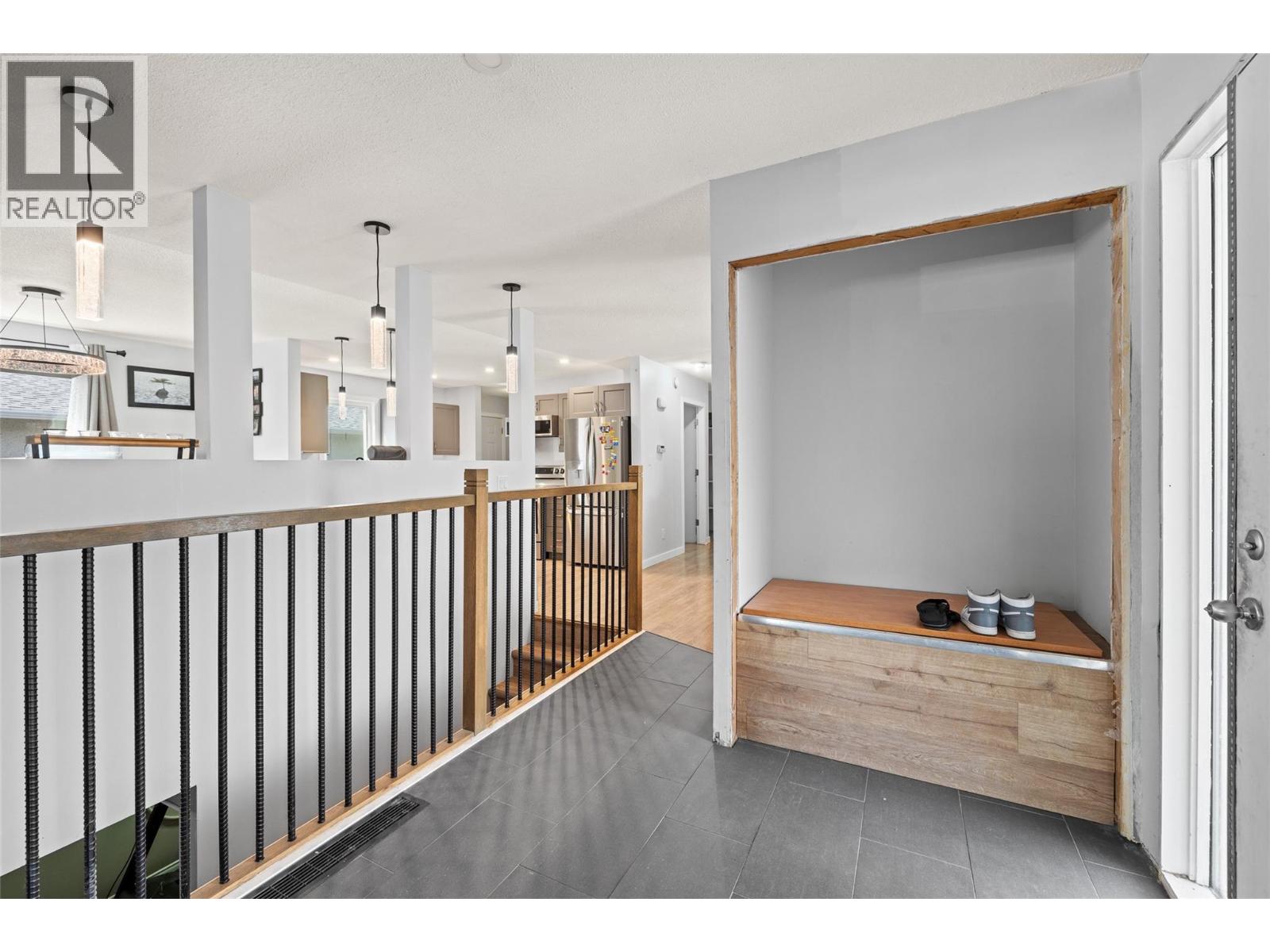  290 Leathead Road, Kelowna