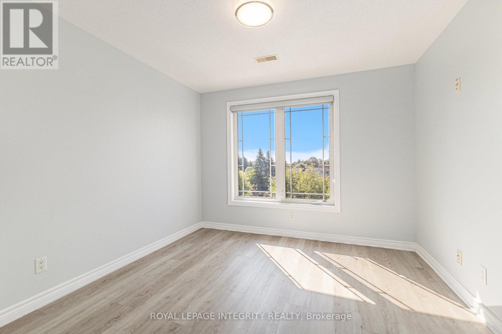 Photo 12 of 8 188 Paseo Private, Ottawa ON