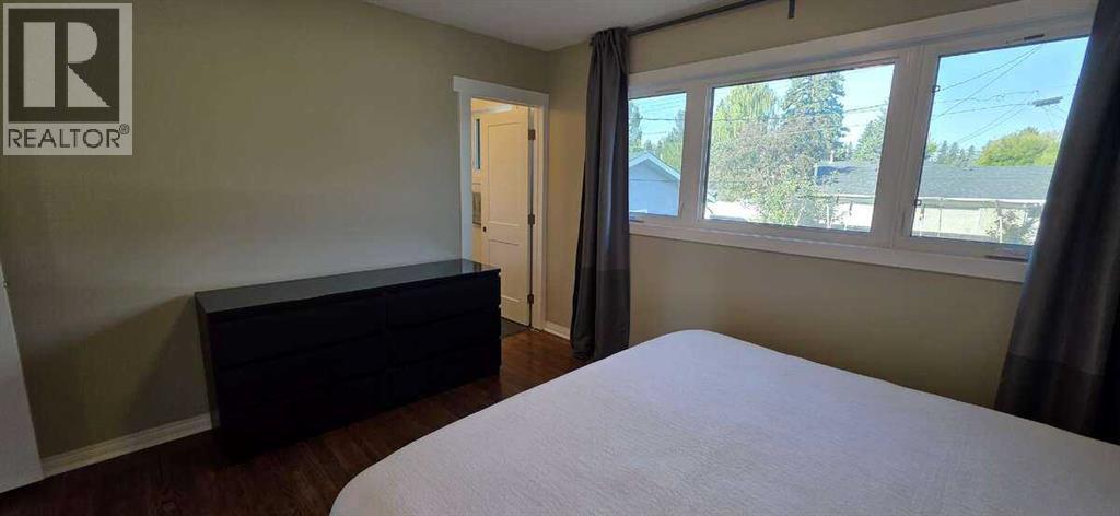Photo 29 of 640 Willowburn Crescent Se, Calgary AB