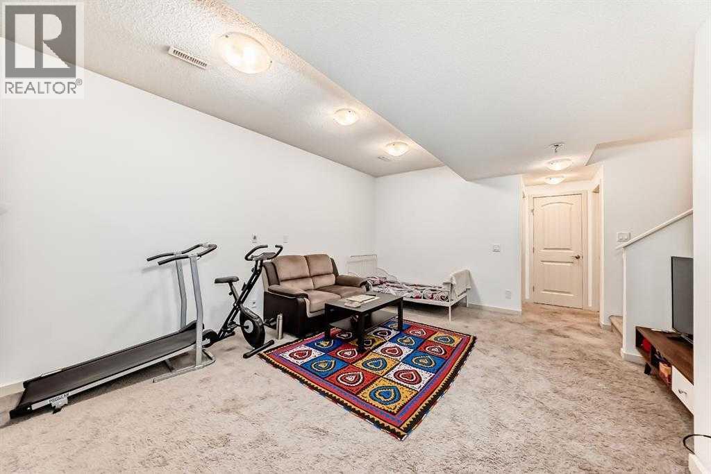 Photo 27 of 210 Redstone Drive Ne, Calgary AB