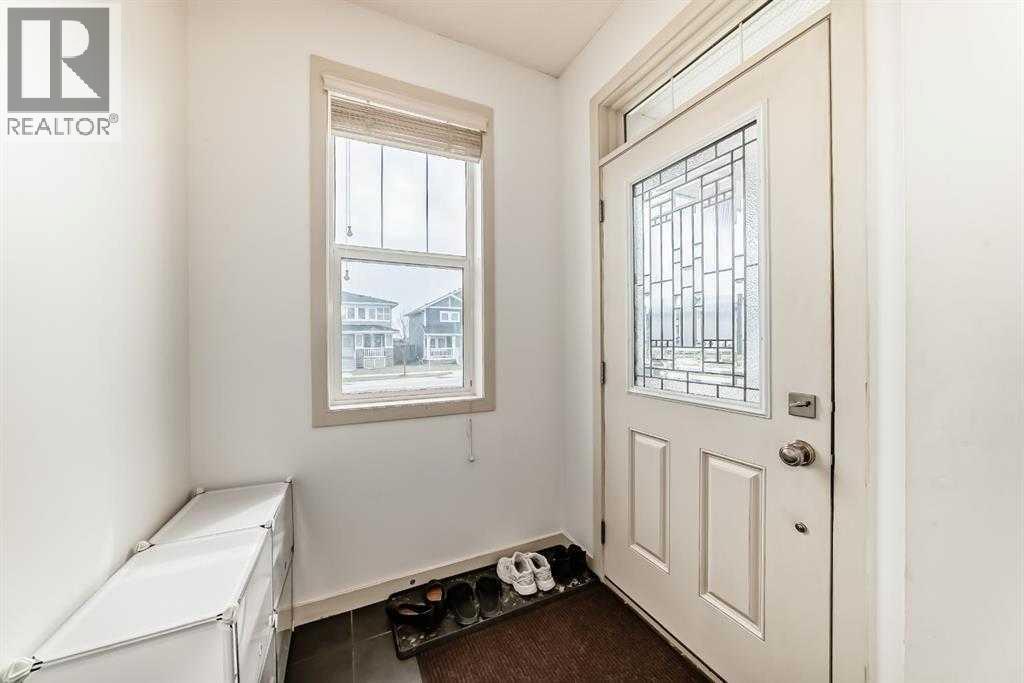 Photo 7 of 210 Redstone Drive Ne, Calgary AB