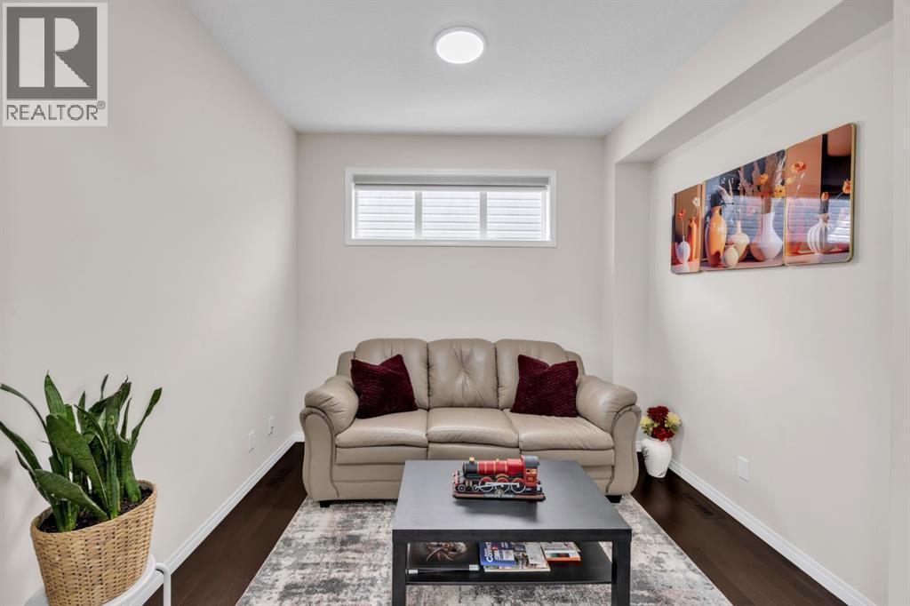 Photo 11 of 22 Cityside Heath Ne, Calgary AB