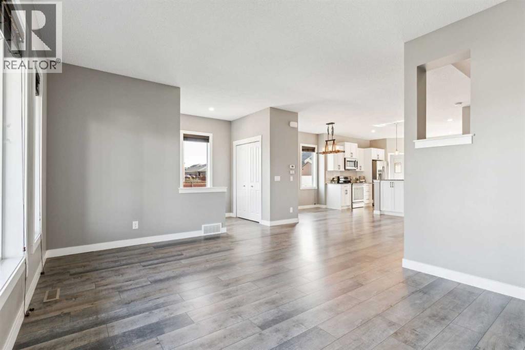 Photo 6 of 78 Midtown Boulevard Sw, Airdrie AB