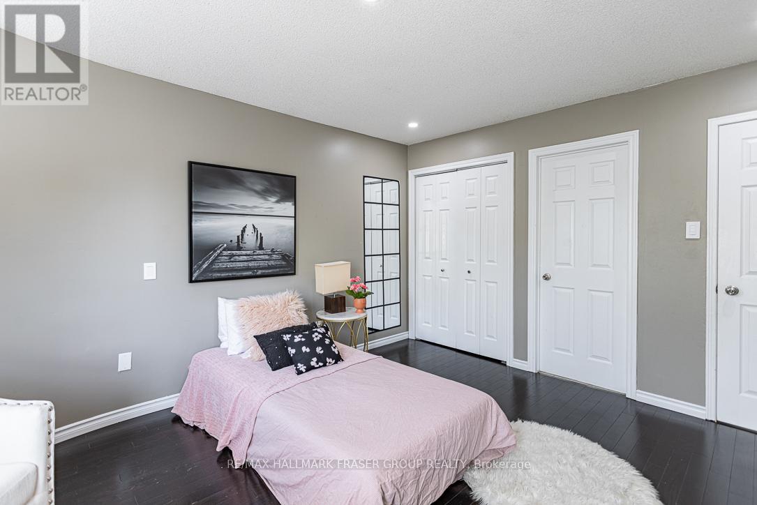 Photo 36 of 9 Meekings Drive, Ajax ON