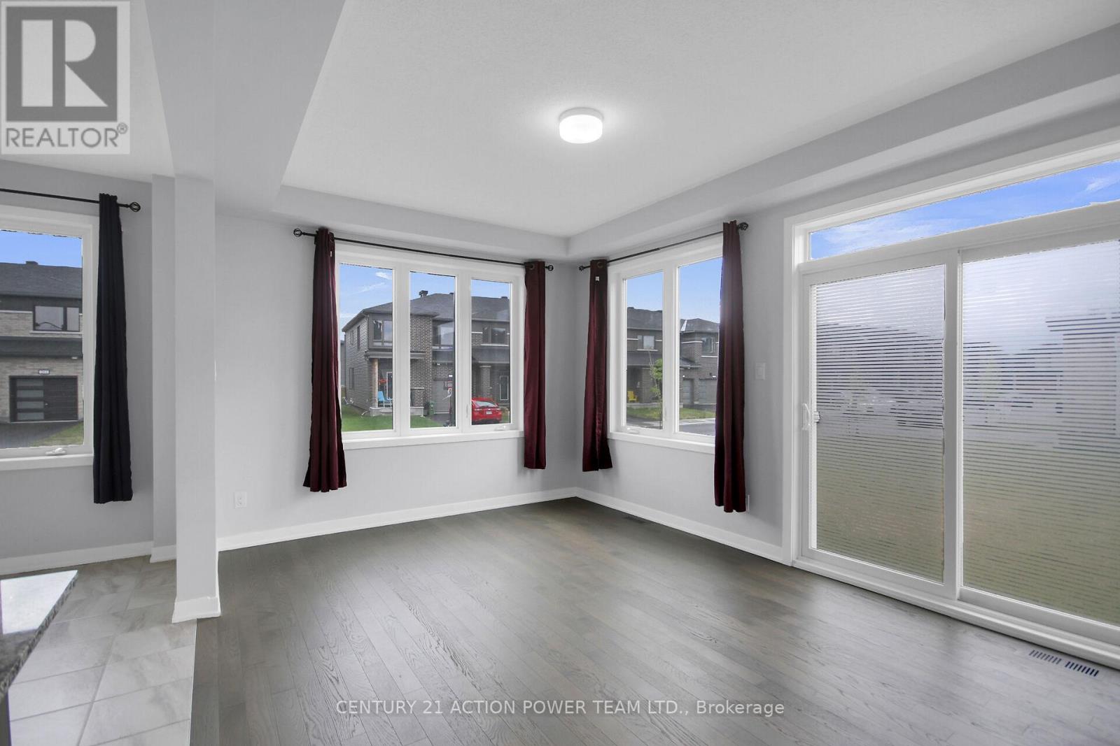 Photo 15 of 254 Ormiston Crescent, Ottawa ON