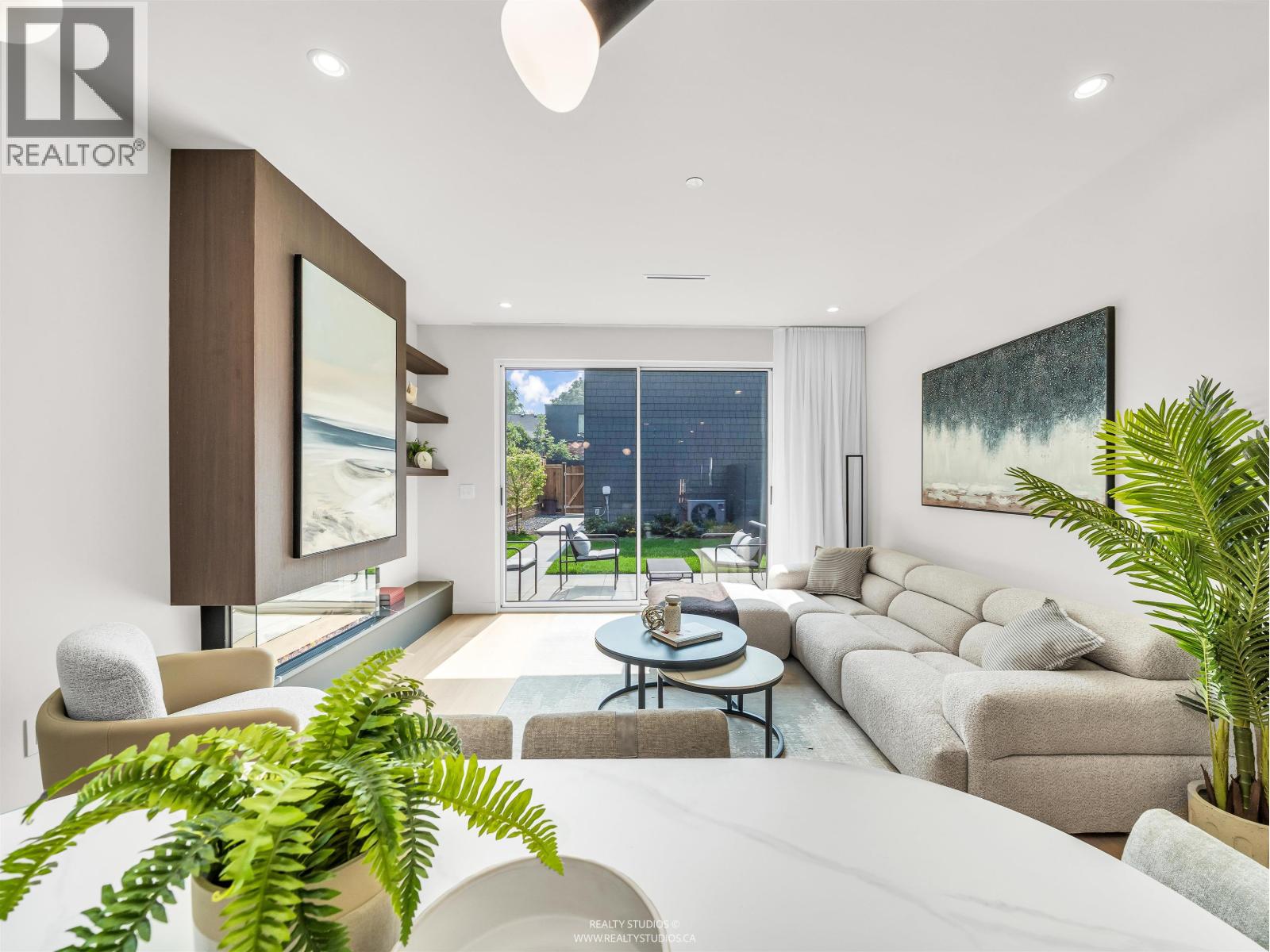 Photo 15 of 1 1120 E 23rd Avenue, Vancouver BC
