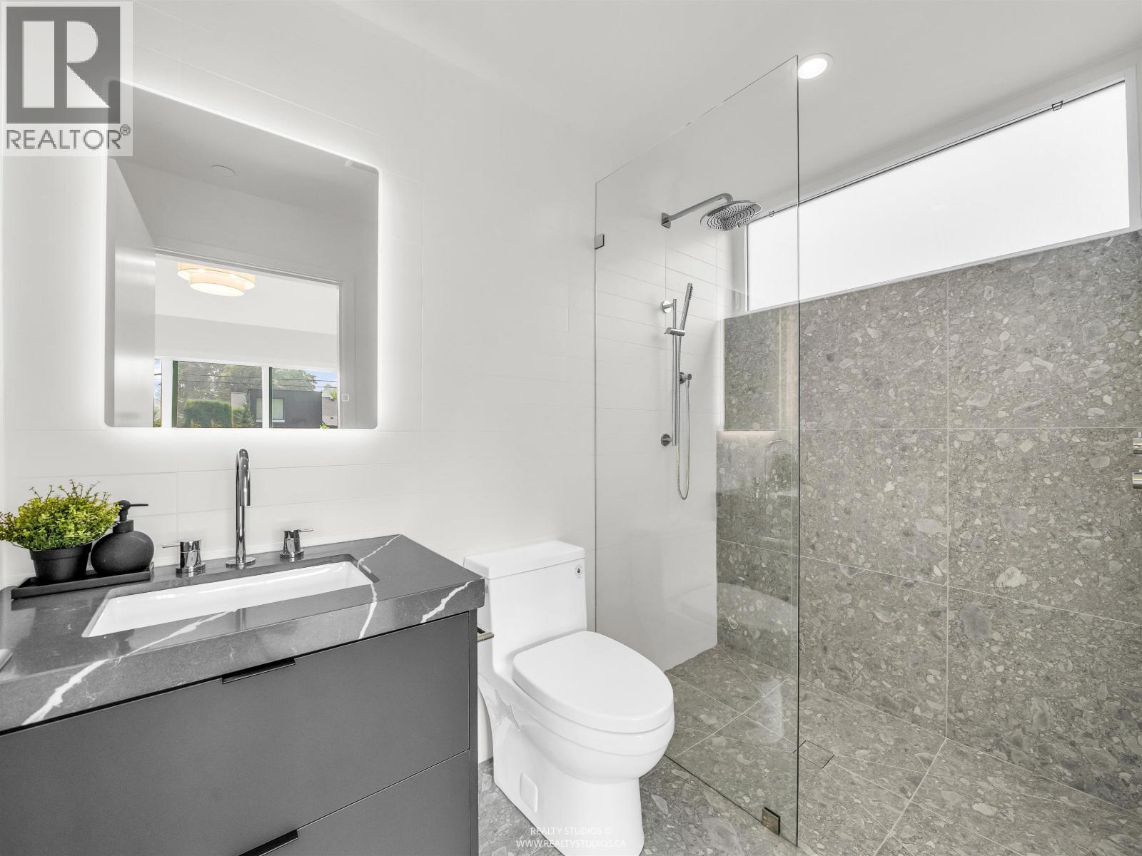 Photo 22 of 1 1120 E 23rd Avenue, Vancouver BC