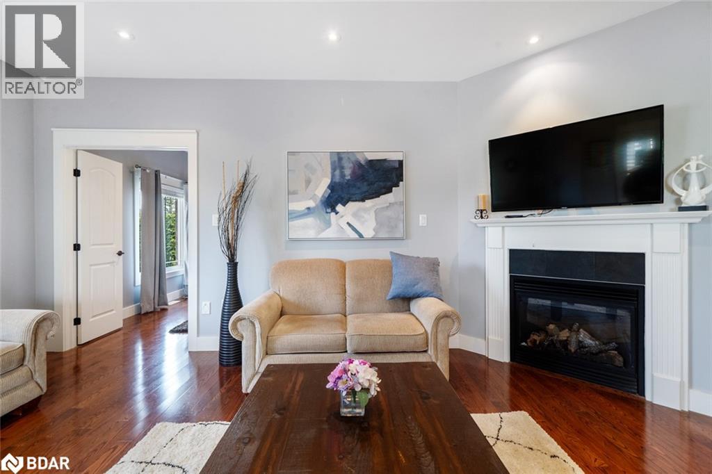 Photo 12 of 3938 Wood Avenue, Severn ON