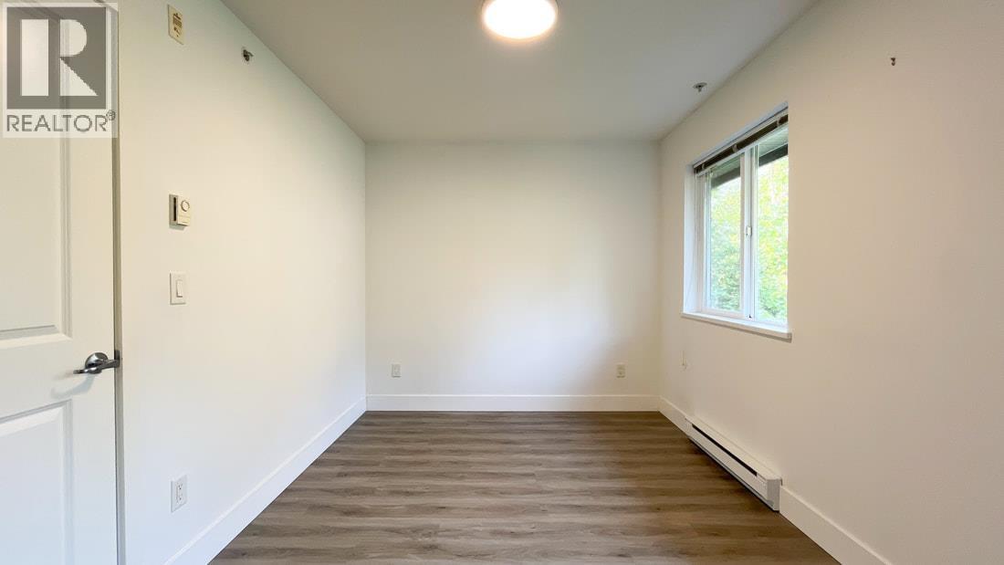 Photo 18 of 312 7000 21 Avenue, Burnaby BC