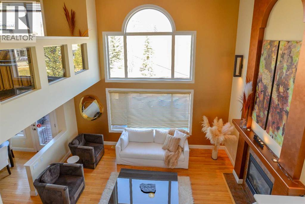 Photo 5 of 53 Tuscany Valley Hill Nw, Calgary AB