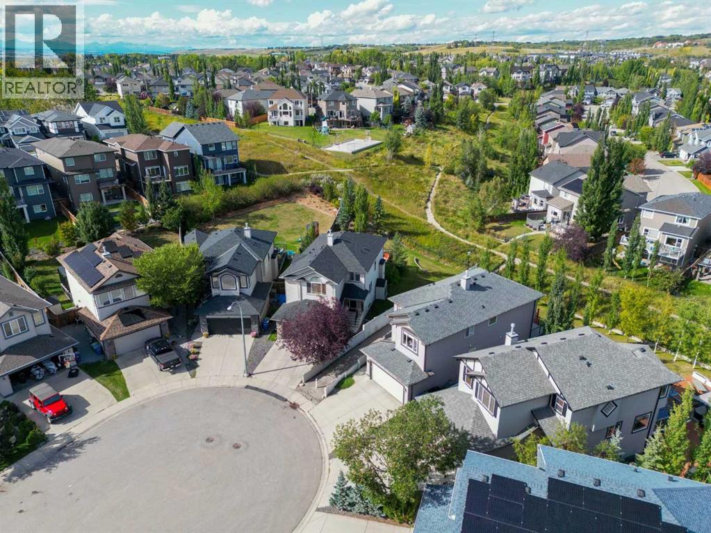 Photo 3 of 53 Tuscany Valley Hill Nw, Calgary AB