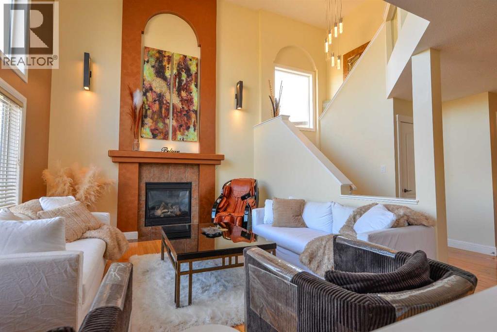 Photo 6 of 53 Tuscany Valley Hill Nw, Calgary AB