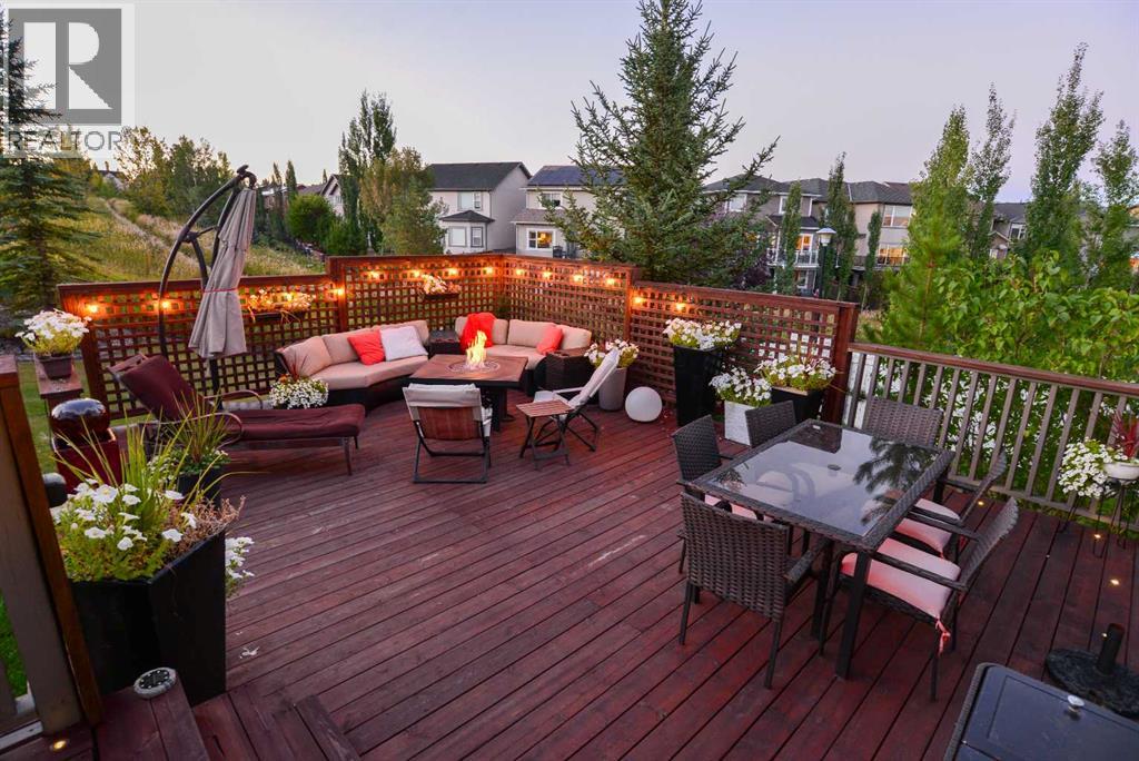 Photo 25 of 53 Tuscany Valley Hill Nw, Calgary AB